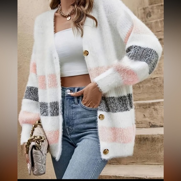 Tops - New!! Must Have!! Striped cozy cardigan. Versatile, dress‎ up or down. Large